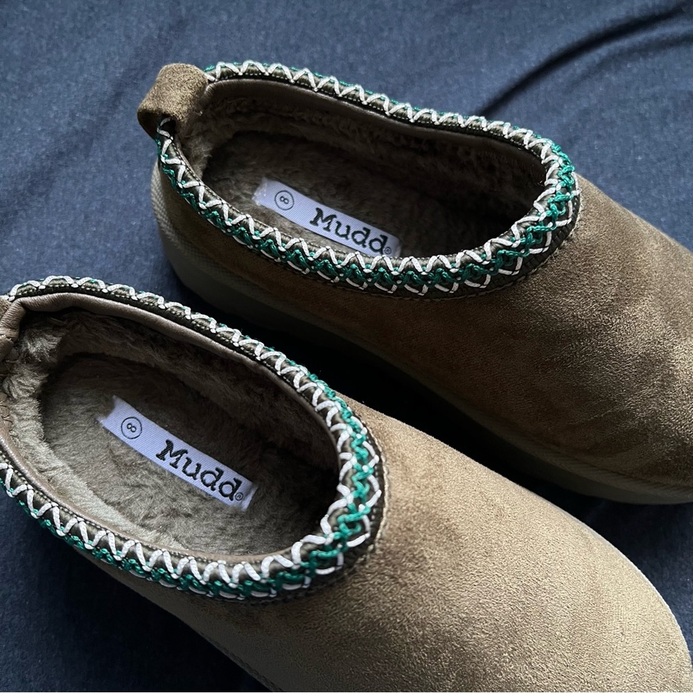 Mudd platform slippers